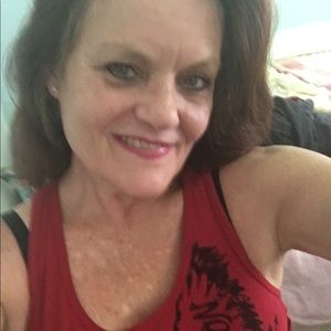 Meet your Posher, Sherry a